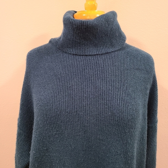 Free People Softly Structured Knit Tunic Jade Sweater - Picture 4 of 7